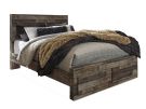 Derekson Gray Queen Panel Bed w/Footboard Storage