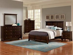 Bonanza Merlot 3 Piece King Mansion Bedroom Set