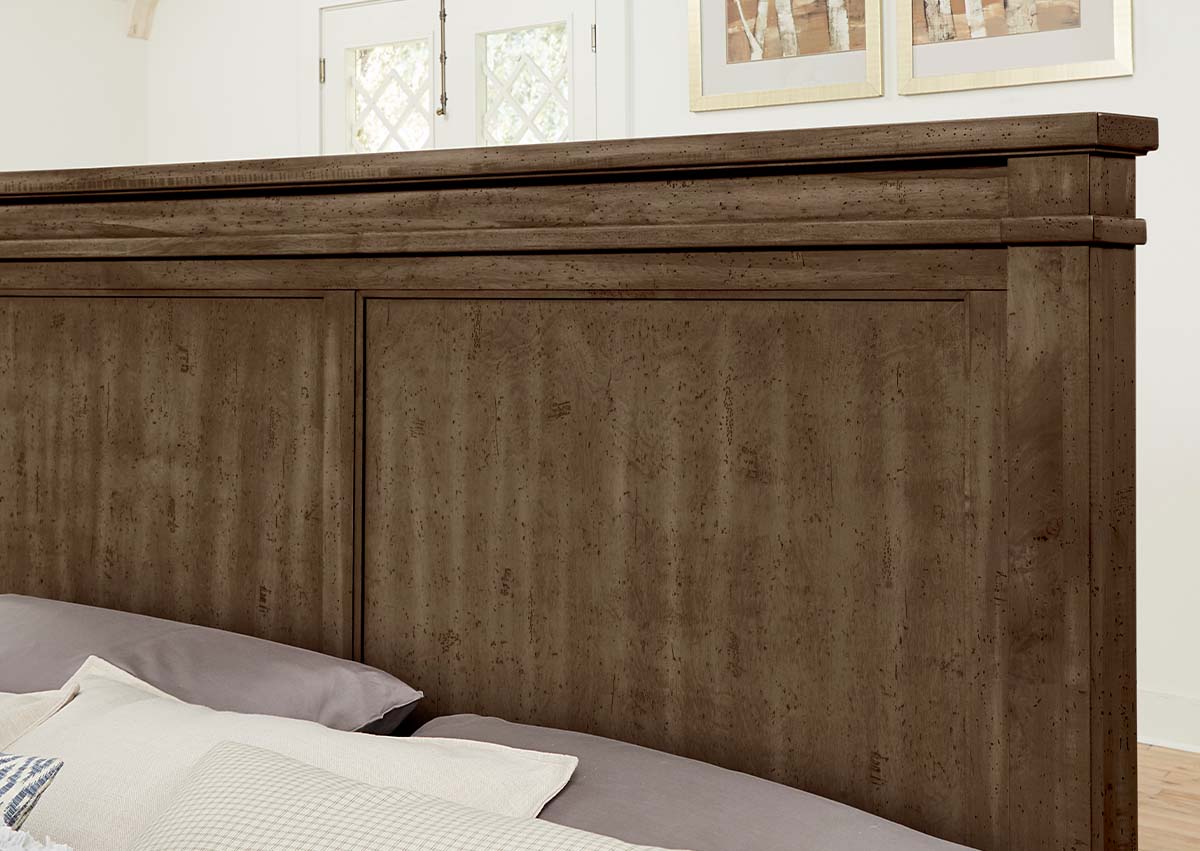Cool Rustic Mink King Mansion Bed w/ Footboard Storage 170-661